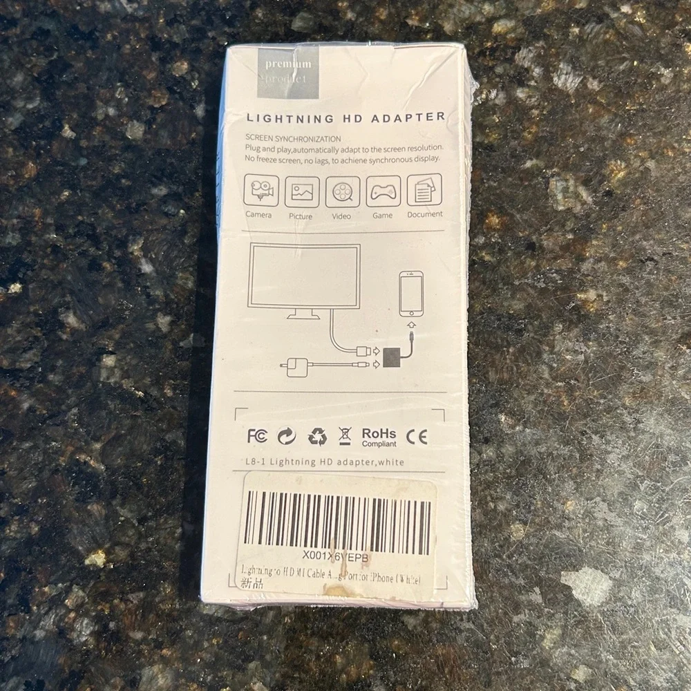 L8-1 Lightning HD adapter, NWT unopened package